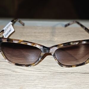 Donna Karan DKNY DK539S 205 Sunglasses Elegant Tortoise Shell Women's Sunglasses